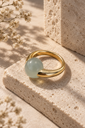 Anillo oro 18k y piedra luna