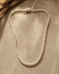 Collar largo perlas Akoya oro 18k y diamantes