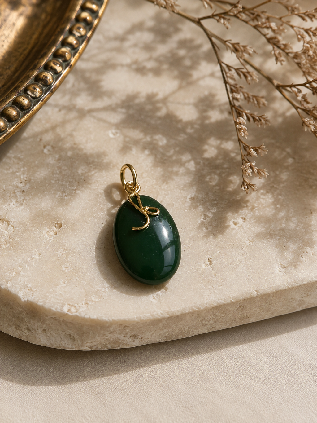 Colgante oro 18k y jade nefrita