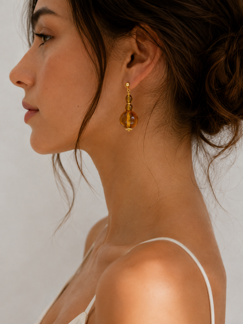 Pendientes largos ámbar y oro 18k