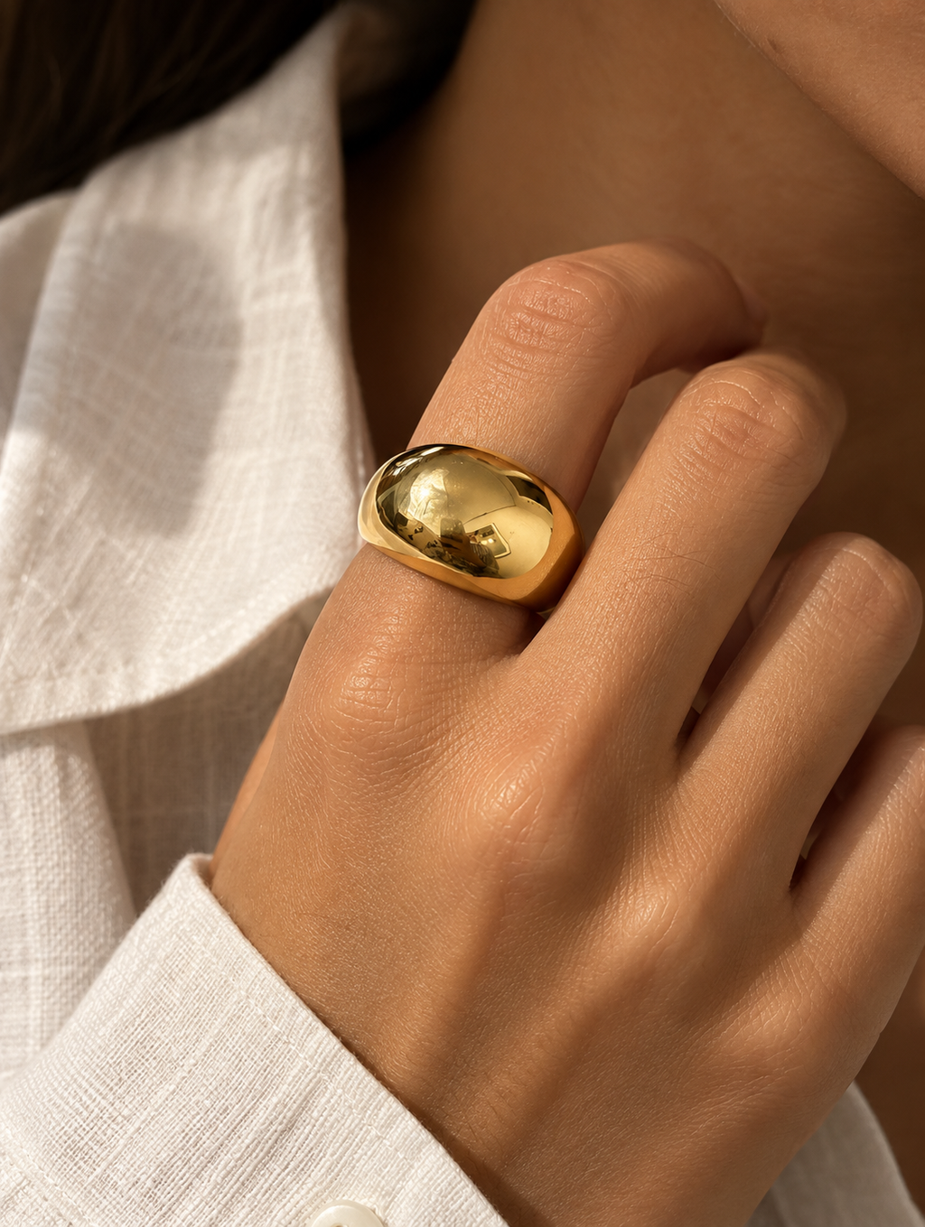 Anillo bombé de oro 18k