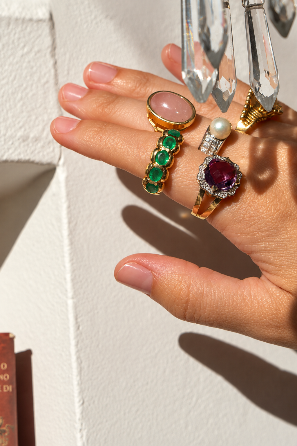 Anillo oro 18k, amatista y diamantes
