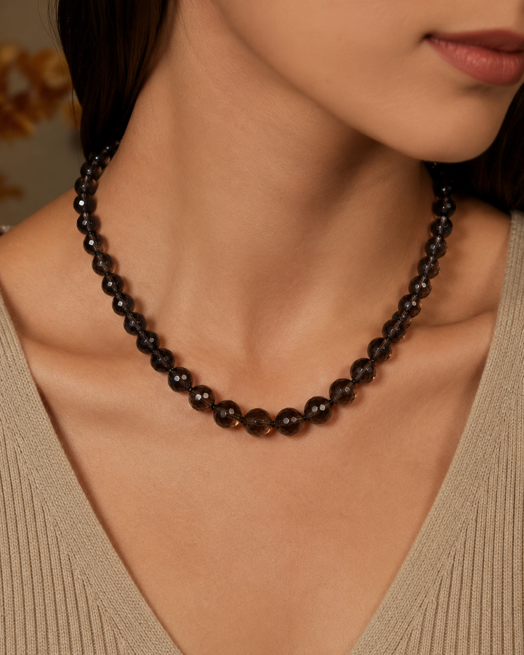 Collar oro 18k y cuarzo fumé facetado