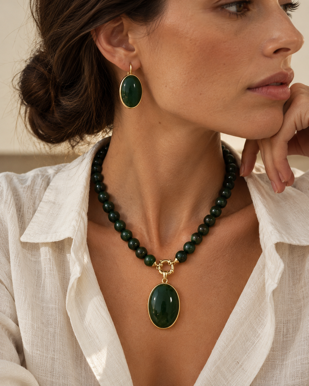 Collar jade nefrita oro 18k